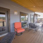 2nd floor patio with grill